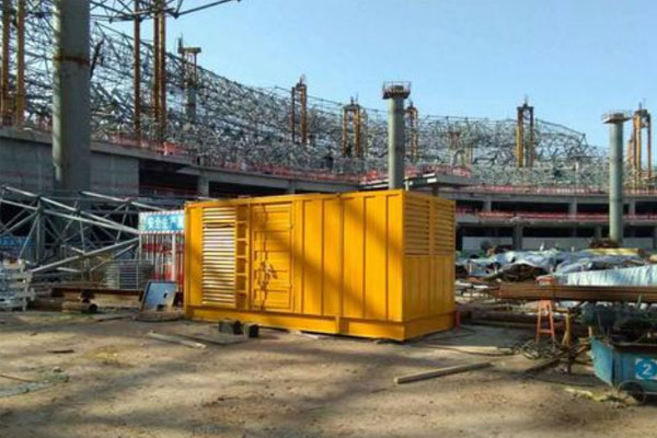 怀集发电机出租如何判断空气滤清器是否需要更换？