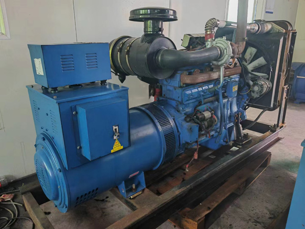 怀集100kW柴油发电机组使用多级机油有哪些优缺点？